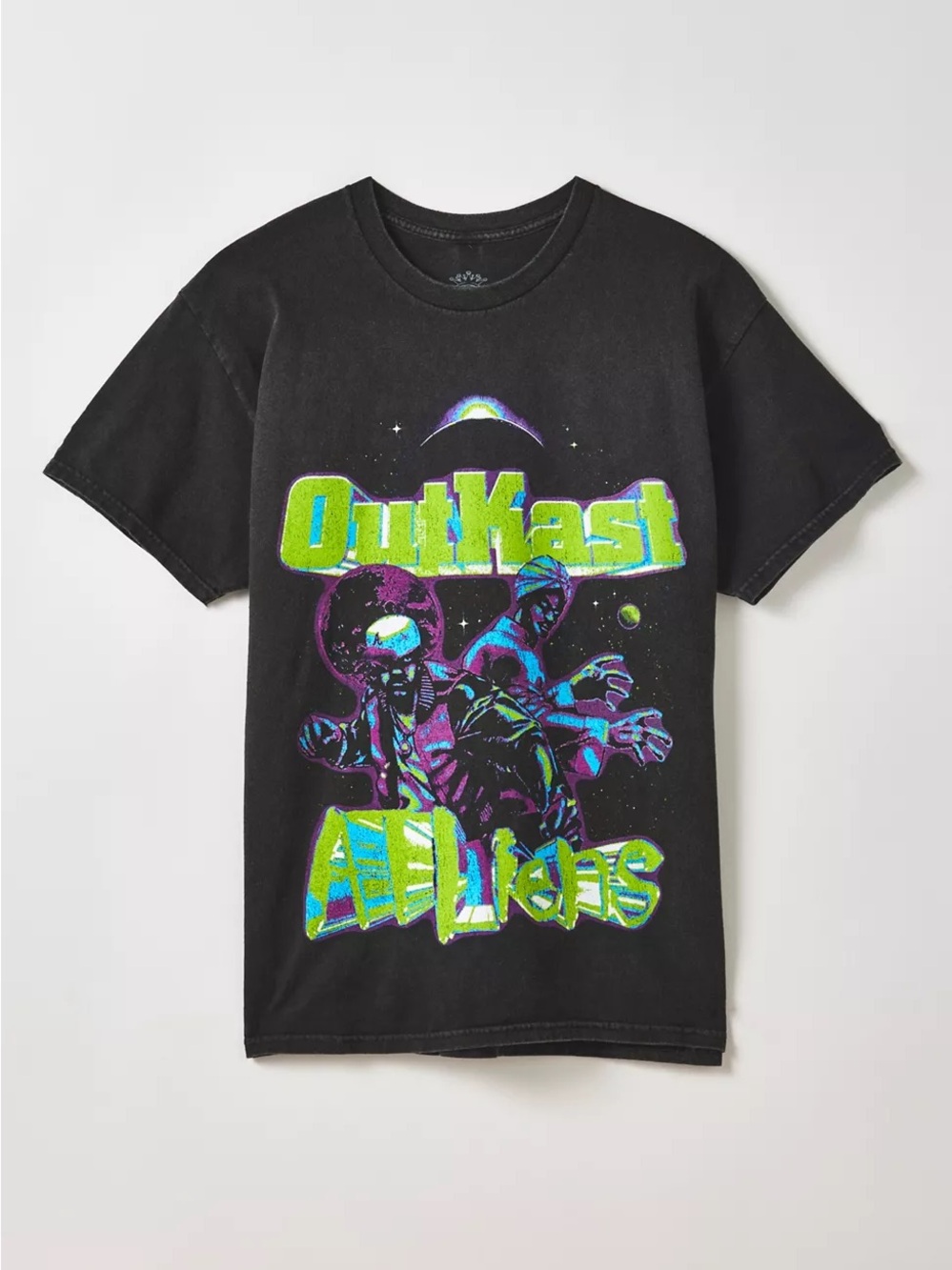 NWOT Urban Outfitters Outkast Tracklist Graphic Tee Size Large